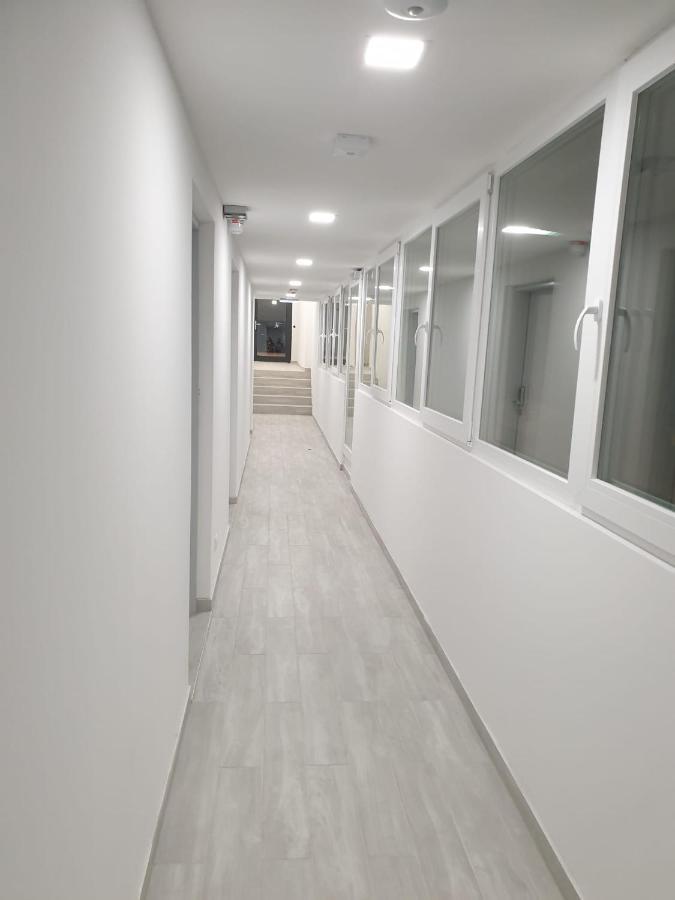 Betariel'Com Akh University Відень Екстер'єр фото